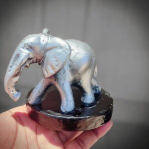 GLASS CURVED ELEPHANT